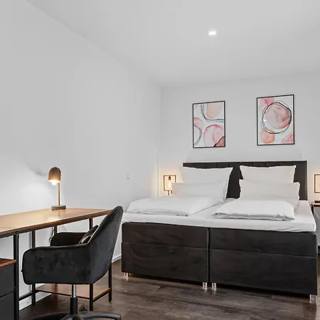 Illler Homes Moderne Fewos Fuer Bis Zu 7 Pers Mit Kueche & Parkplaetzen, Teilweise Mit Terrasse * ממינגן