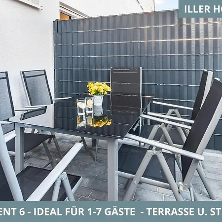 Apartmán Illler Homes Moderne Fewos Fuer Bis Zu 7 Pers Mit Kueche & Parkplaetzen, Teilweise Mit Terrasse Memmingen