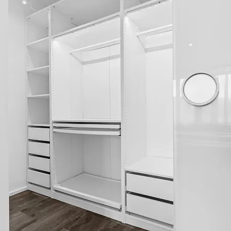 Illler Homes Moderne Fewos Fuer Bis Zu 7 Pers Mit Kueche & Parkplaetzen, Teilweise Mit Terrasse 아파트