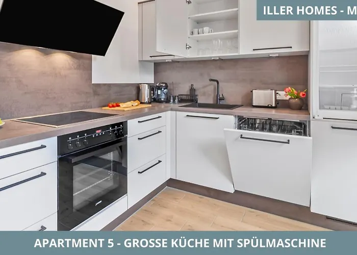 Illler Homes Memmingen Moderne Fewos Fuer Bis Zu 7 Pers Mit Kueche & Parkplaetzen, Teilweise Mit Terrasse Lägenhet