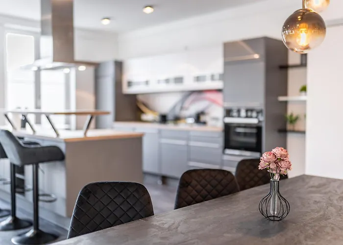 Illler Homes Memmingen Moderne Fewos Fuer Bis Zu 7 Pers Mit Kueche & Parkplaetzen, Teilweise Mit Terrasse