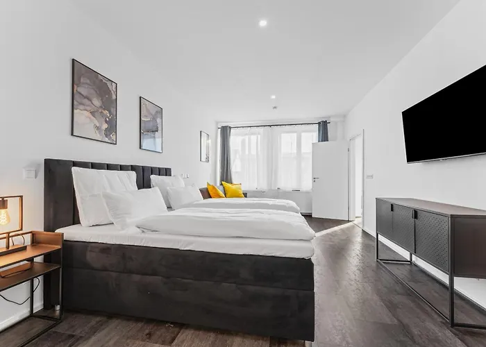 Illler Homes Memmingen Moderne Fewos Fuer Bis Zu 7 Pers Mit Kueche & Parkplaetzen, Teilweise Mit Terrasse Memmingen