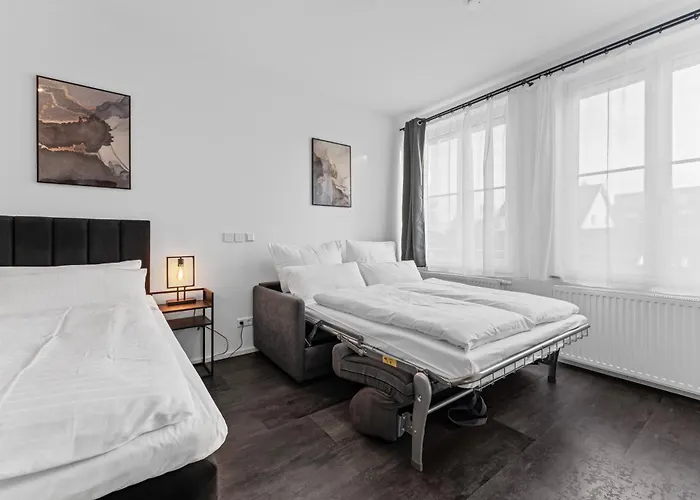 Illler Homes Memmingen Moderne Fewos Fuer Bis Zu 7 Pers Mit Kueche & Parkplaetzen, Teilweise Mit Terrasse
