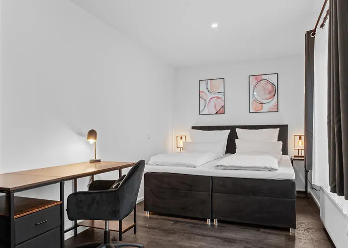 Illler Homes Memmingen Moderne Fewos Fuer Bis Zu 7 Pers Mit Kueche & Parkplaetzen, Teilweise Mit Terrasse * Memmingen