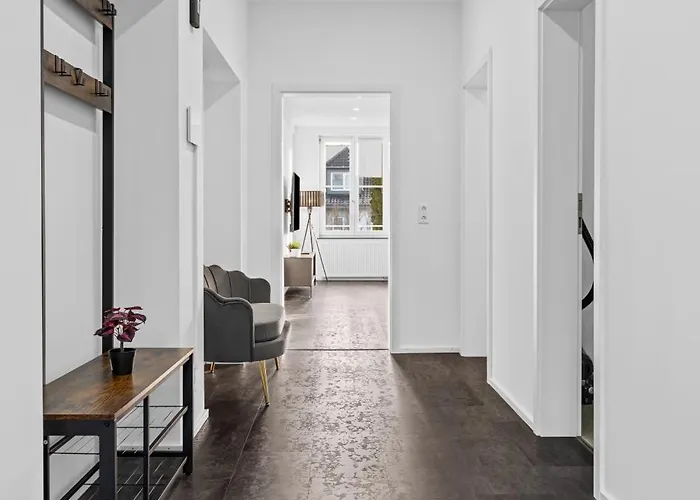 Illler Homes Memmingen Moderne Fewos Fuer Bis Zu 7 Pers Mit Kueche & Parkplaetzen, Teilweise Mit Terrasse *